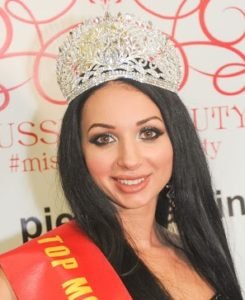 Категория MISS (18- 25 лет)